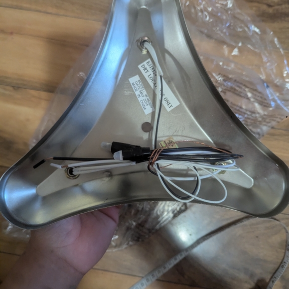 Silver Metal Triangular Light Fixture Base - Picture 6 of 6